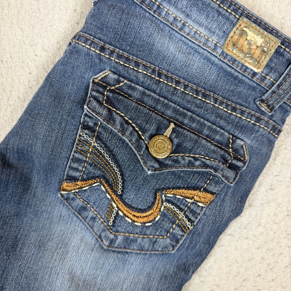LEI Sophia Hipster Flare Jeans Women Size 6 Short Retro Y2K Vintage Whiskering